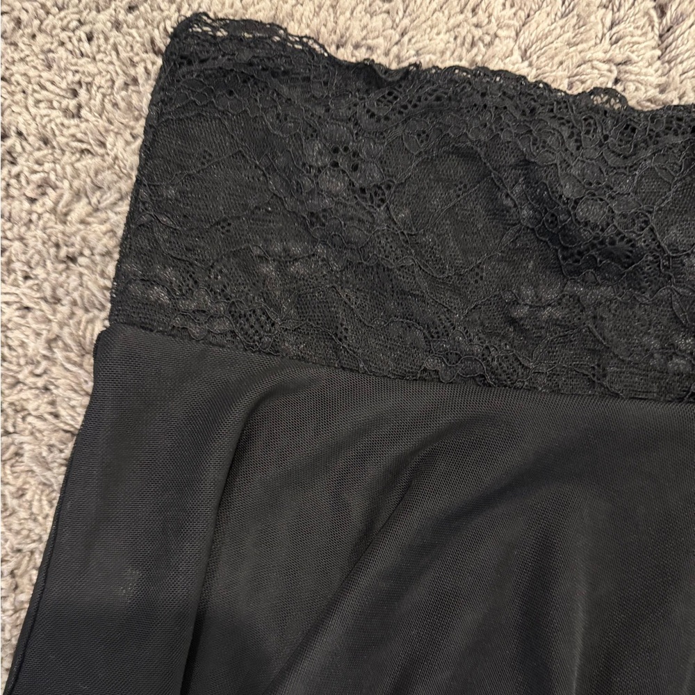 Black Mini Skirt - Picture 3 of 4